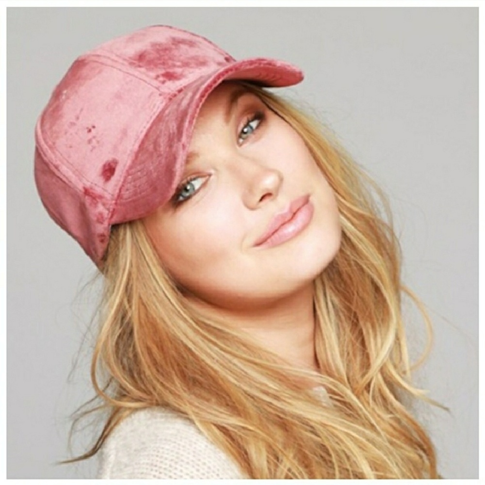 🌈Mauve Velvet Hat🌈 - Picture 4 of 4